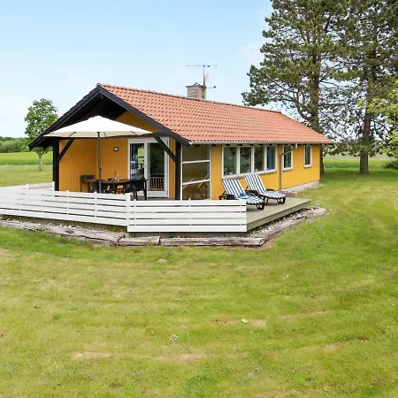 Holiday home Janne - 400m From The Sea By Interhome *