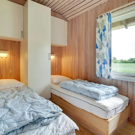 Holiday home Janne - 400m From The Sea By Interhome *