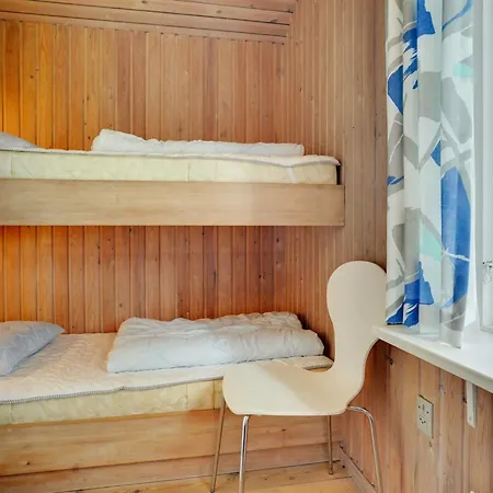 Holiday home Janne - 400m From The Sea By Interhome *