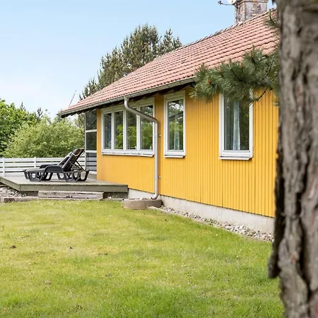 Holiday home Janne - 400m From The Sea By Interhome *